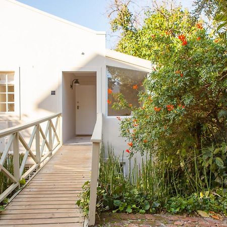 33 Strawberry Lane - Studio And Cottage Cidade Do Cabo Exterior foto